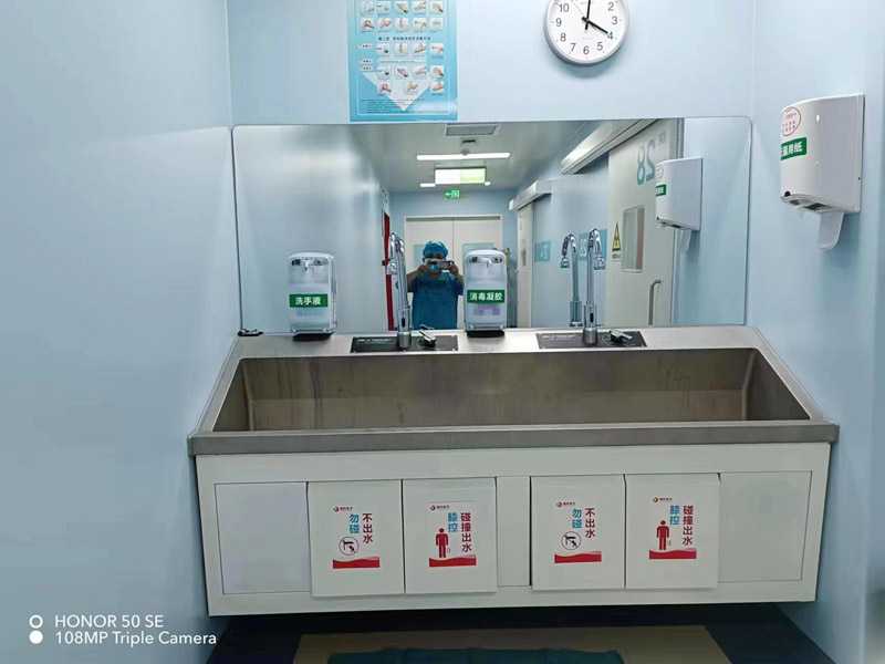 ���̰���